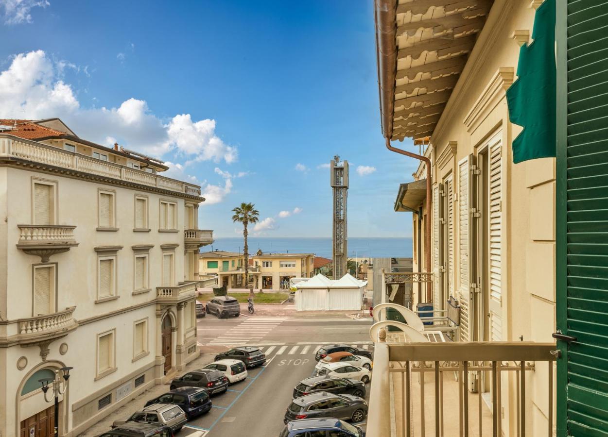 Hotel Stella Del Mare Viareggio Eksteriør billede