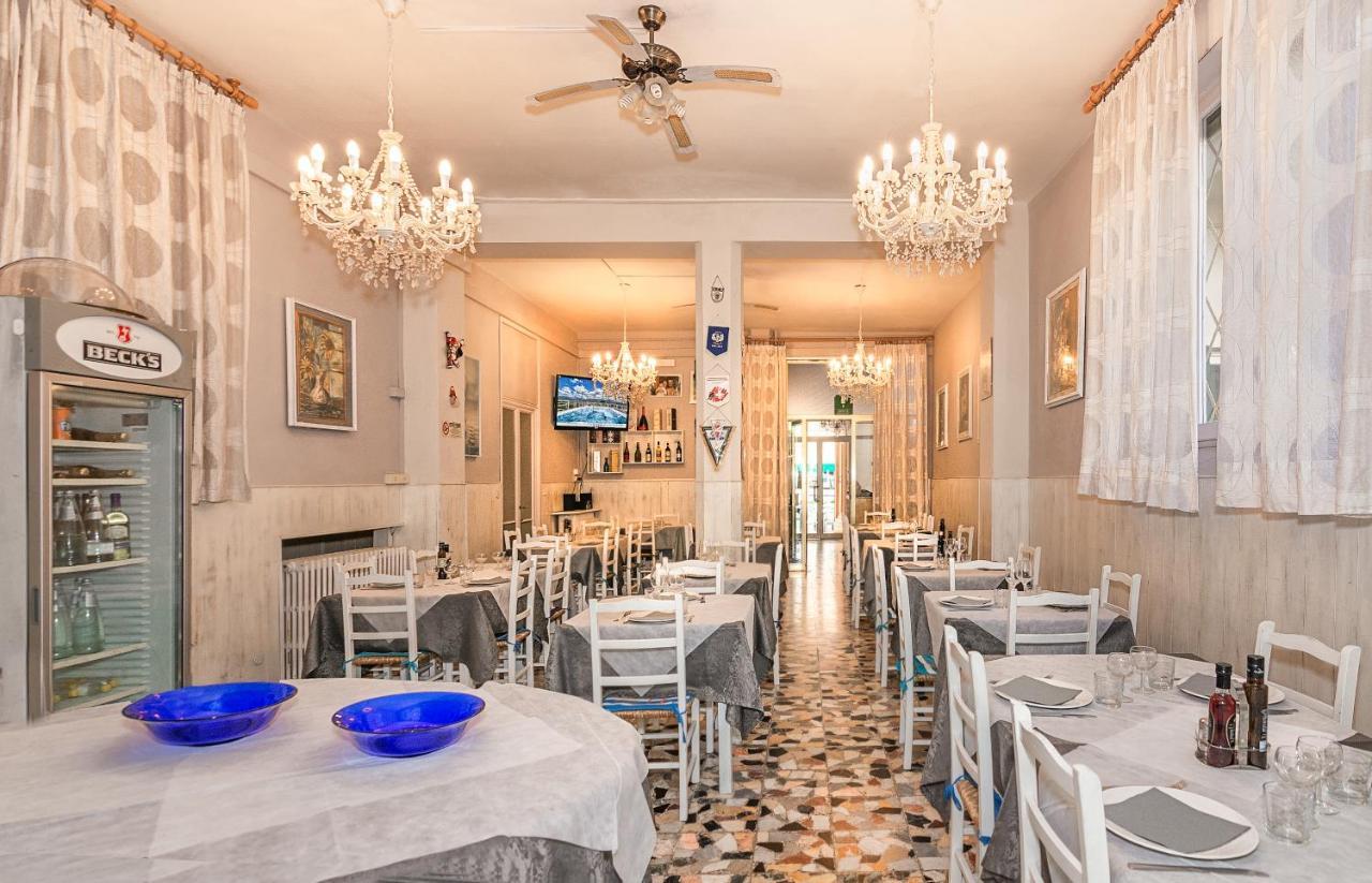 Hotel Stella Del Mare Viareggio Eksteriør billede